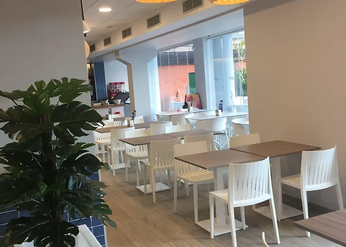 Szálloda Rosamar & 4*s